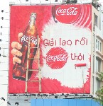 Coca Cola tung quảng cáo bằng billboard sơn dầu độc đáo